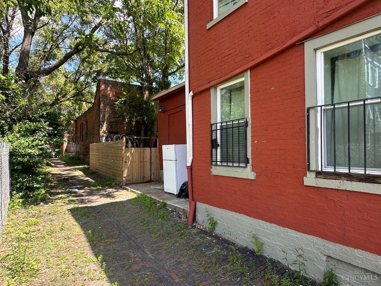 550 York St, Cincinnati, OH, 45214 — photo 4