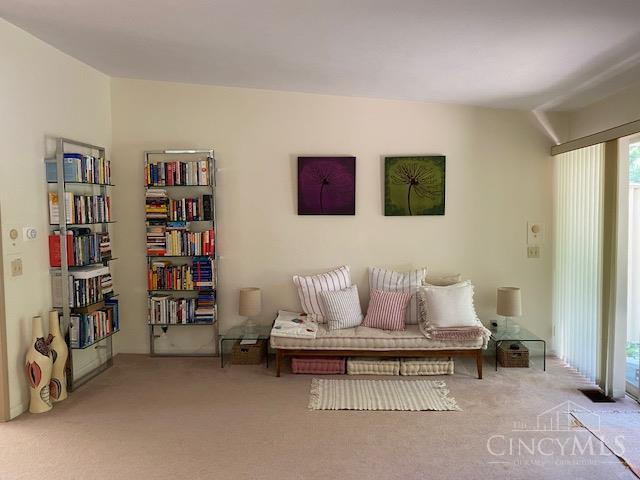 10251 Pendery Drive, Montgomery, OH, 45242 — photo 13