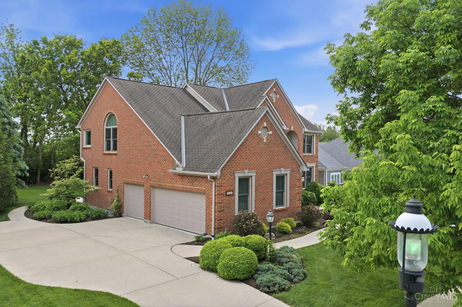5564 Oak View Drive, Hamilton Twp, OH, 45039 — photo 2