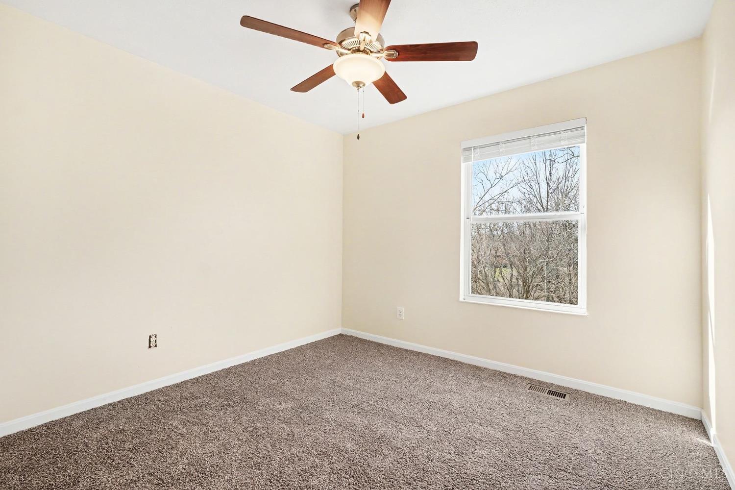939 Venetian Terrace, Cincinnati, OH, 45224 — photo 25