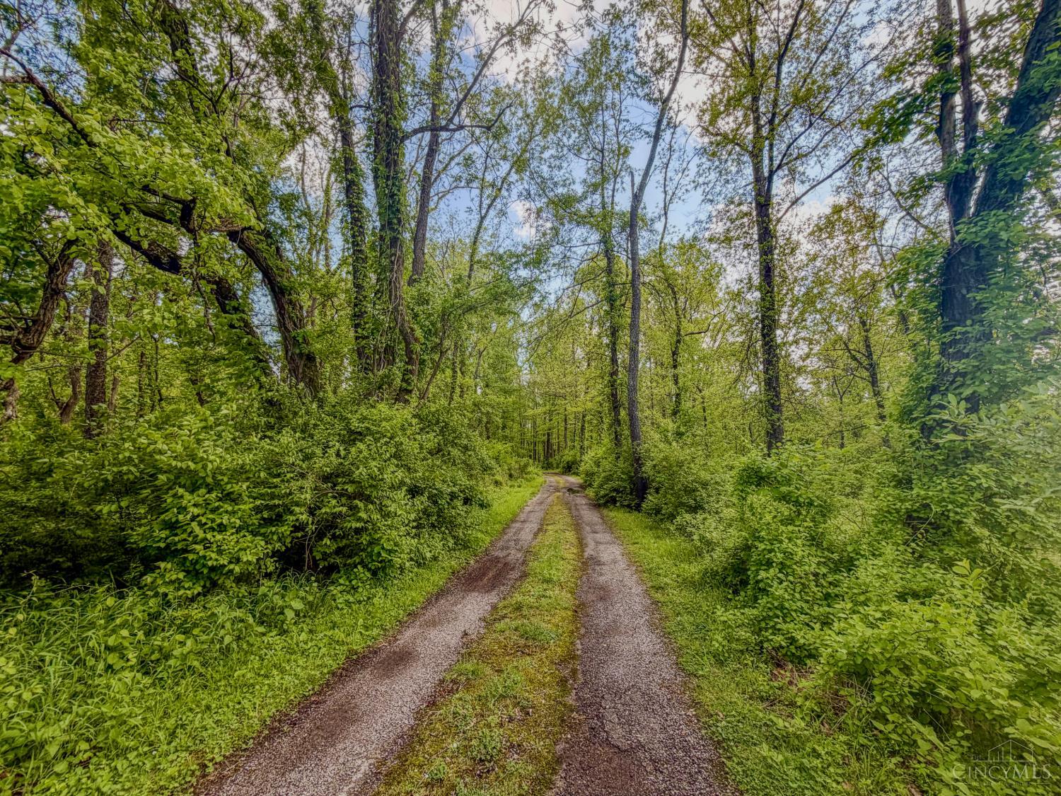 Homes for sale in Indian Hill, OH | 8905 Hopewell Rd, Indian Hill, OH 45242 | MLS# 1866430