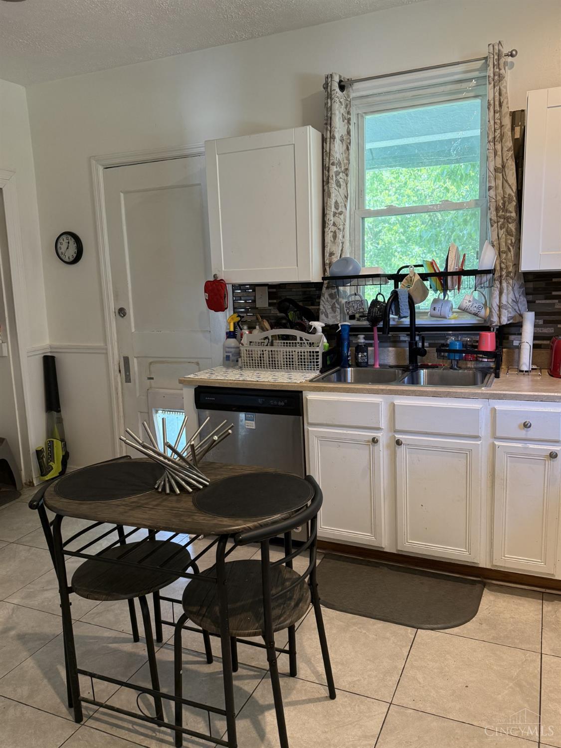 6842 Greismer Avenue, North College Hill, OH, 45239 — photo 5
