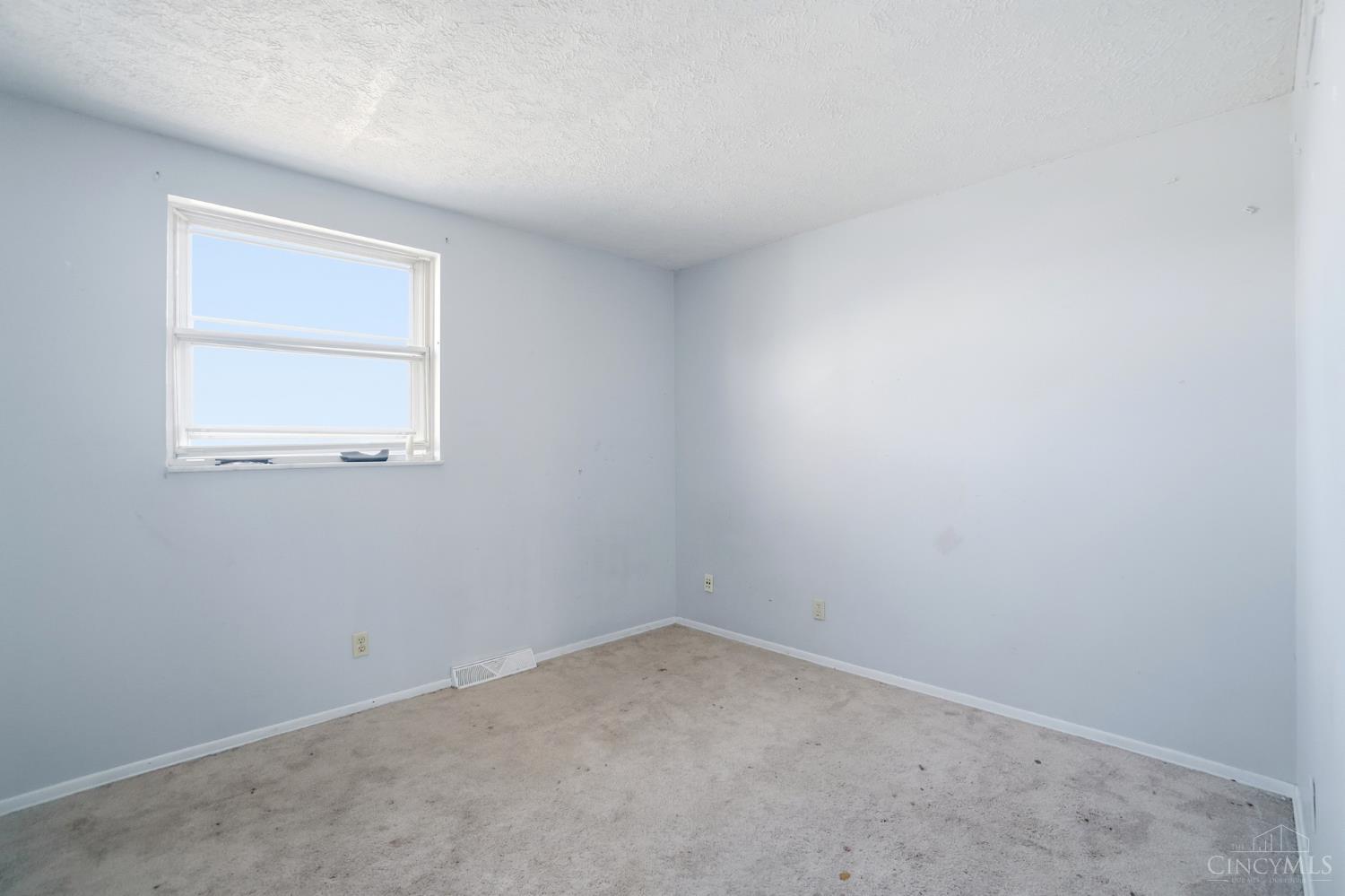 4357 Hubble Road, Green Twp, OH, 45247 — photo 15