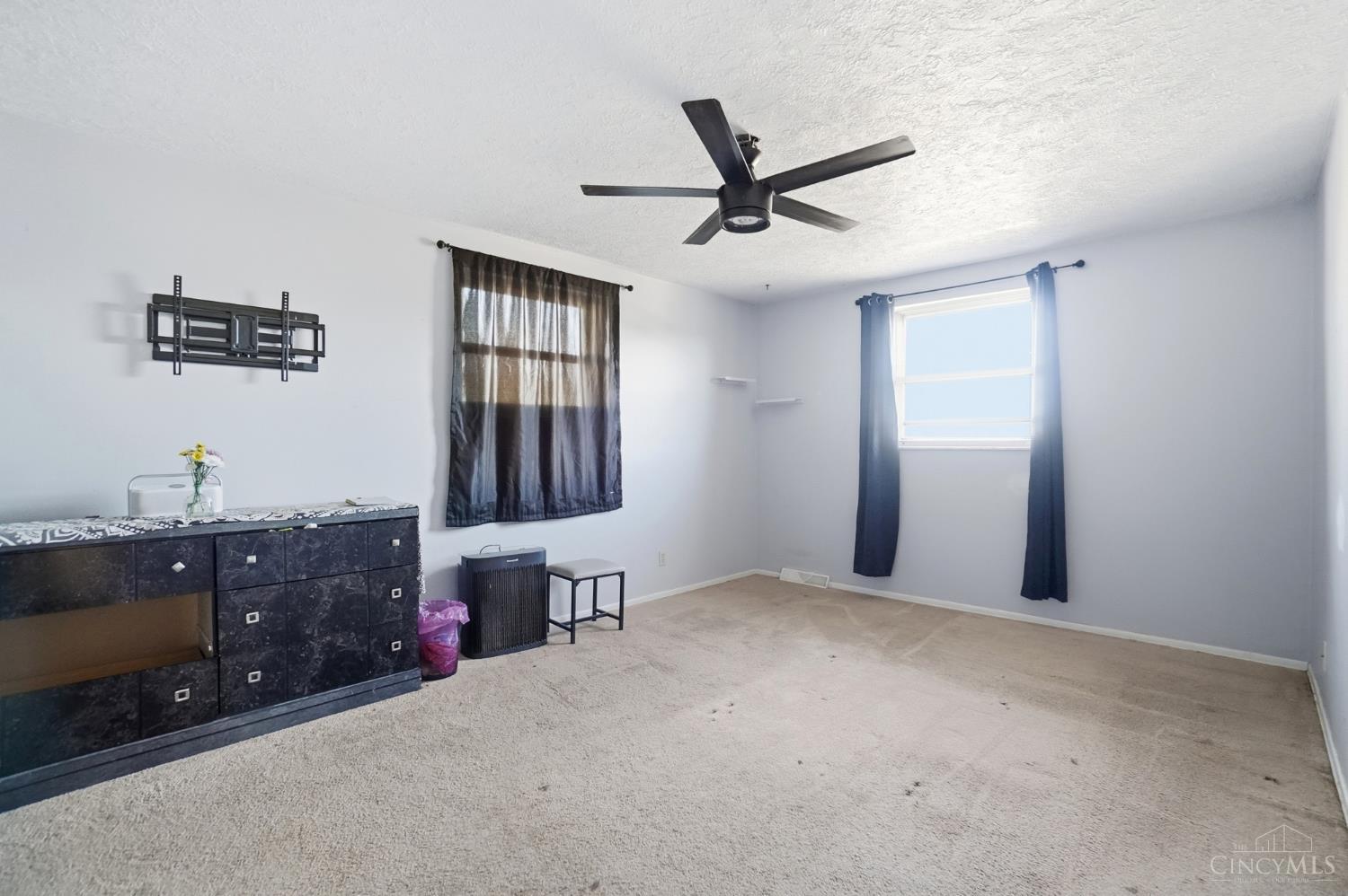 4357 Hubble Road, Green Twp, OH, 45247 — photo 9