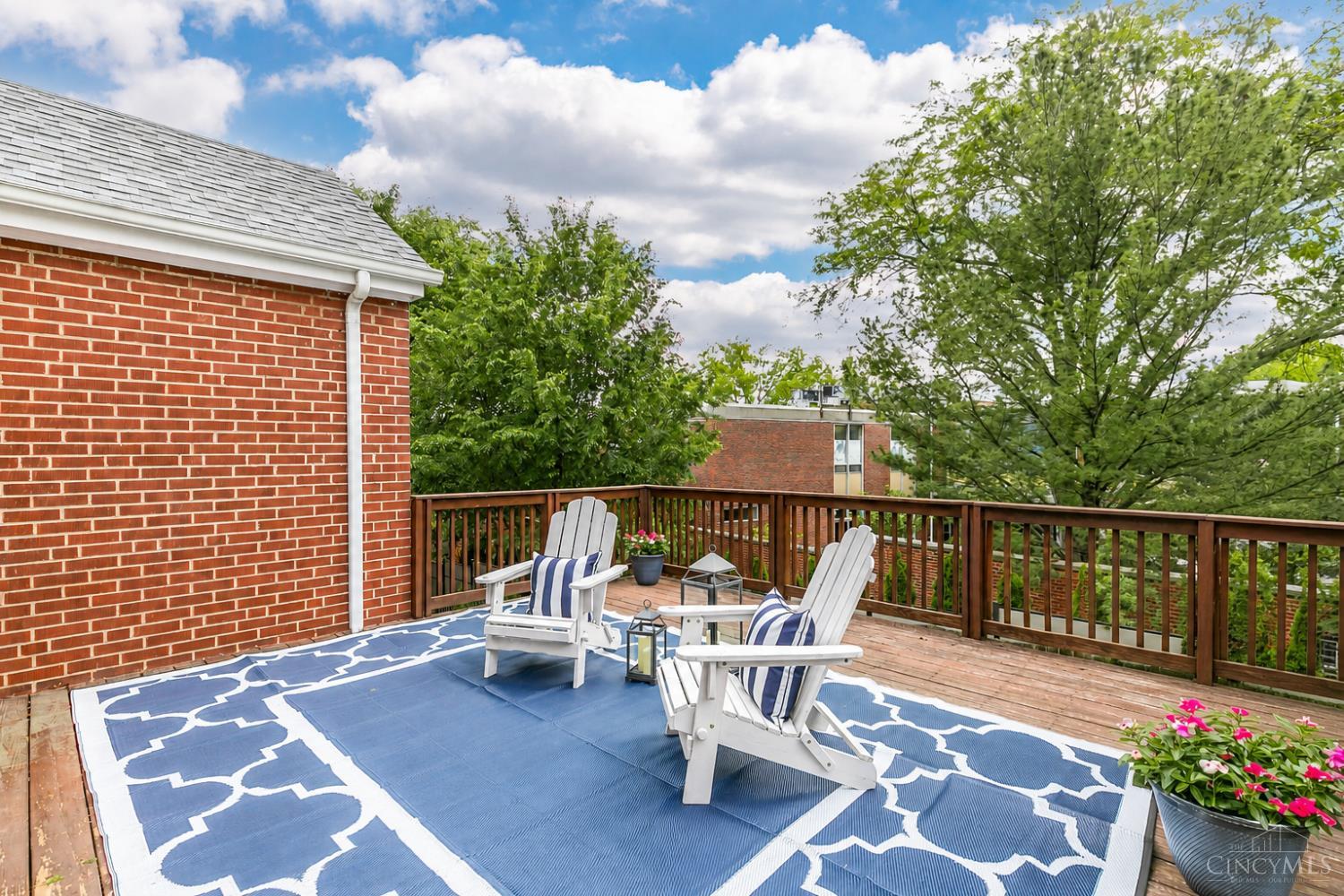 3507 Victoria Place