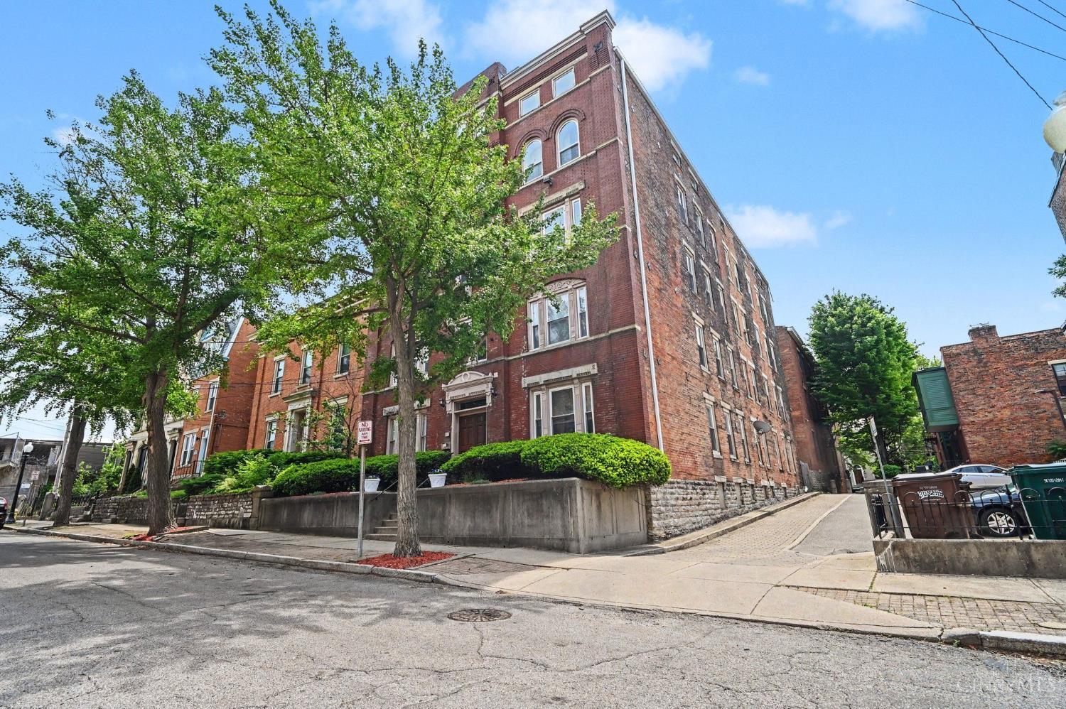 427 Hopkins Street #5, Cincinnati, OH, 45203 — photo 3