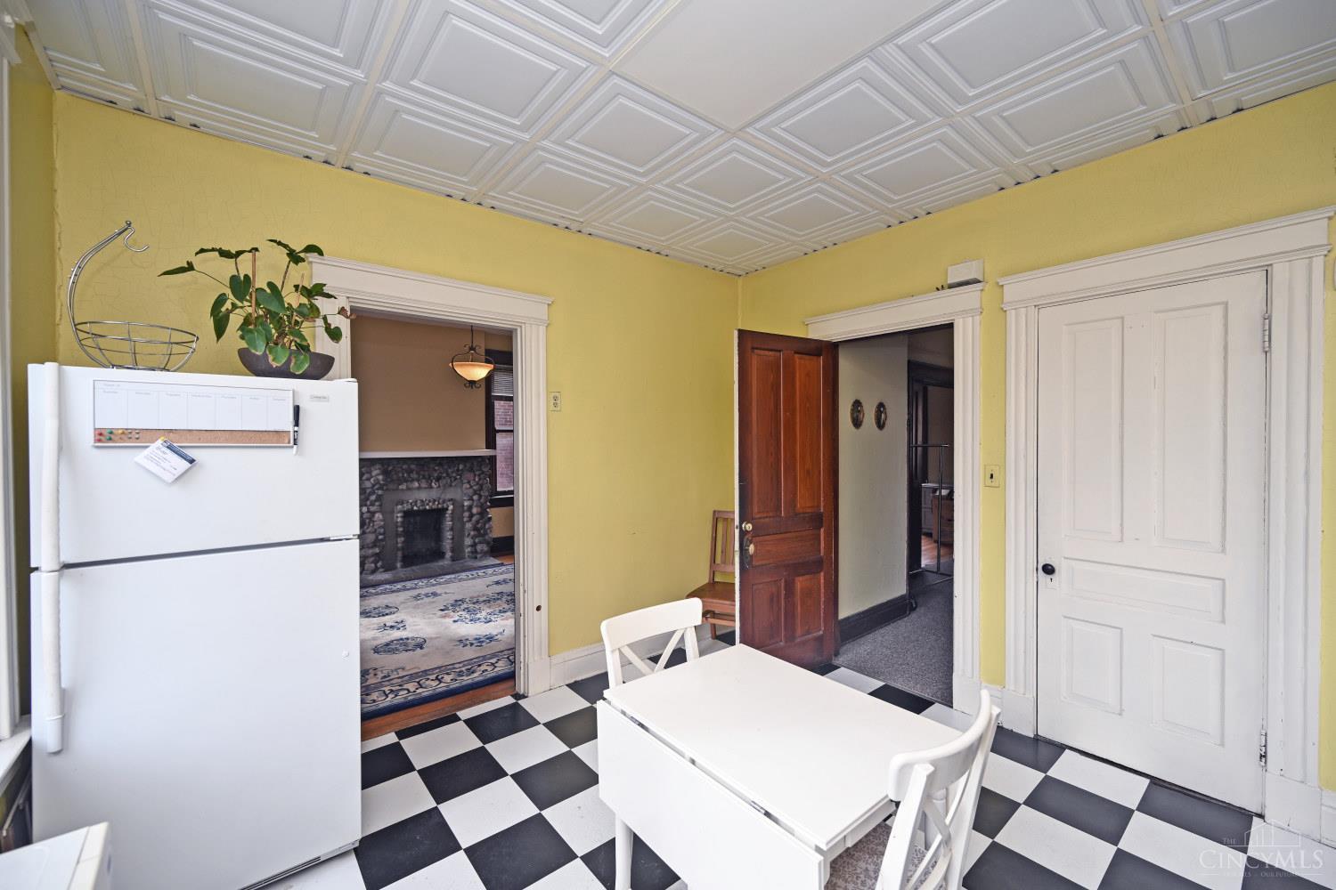 2222 Eureka Terrace, Cincinnati, OH, 45219 — photo 20