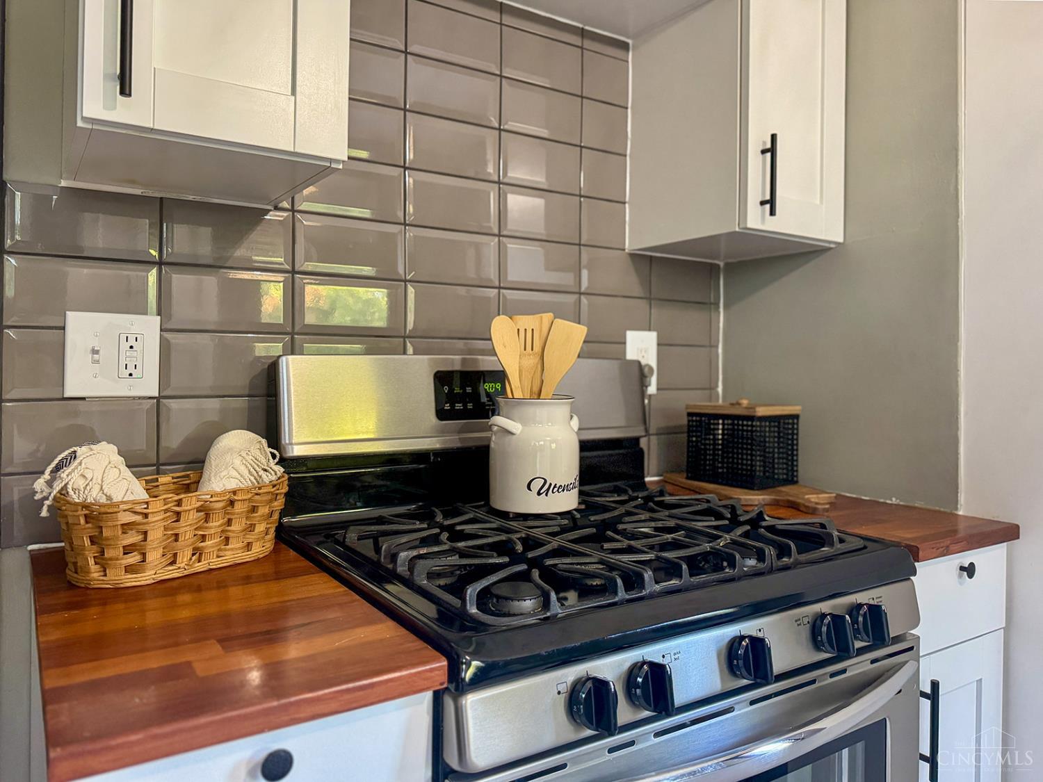 2908 Montclair Avenue, Cincinnati, OH, 45211 — photo 16