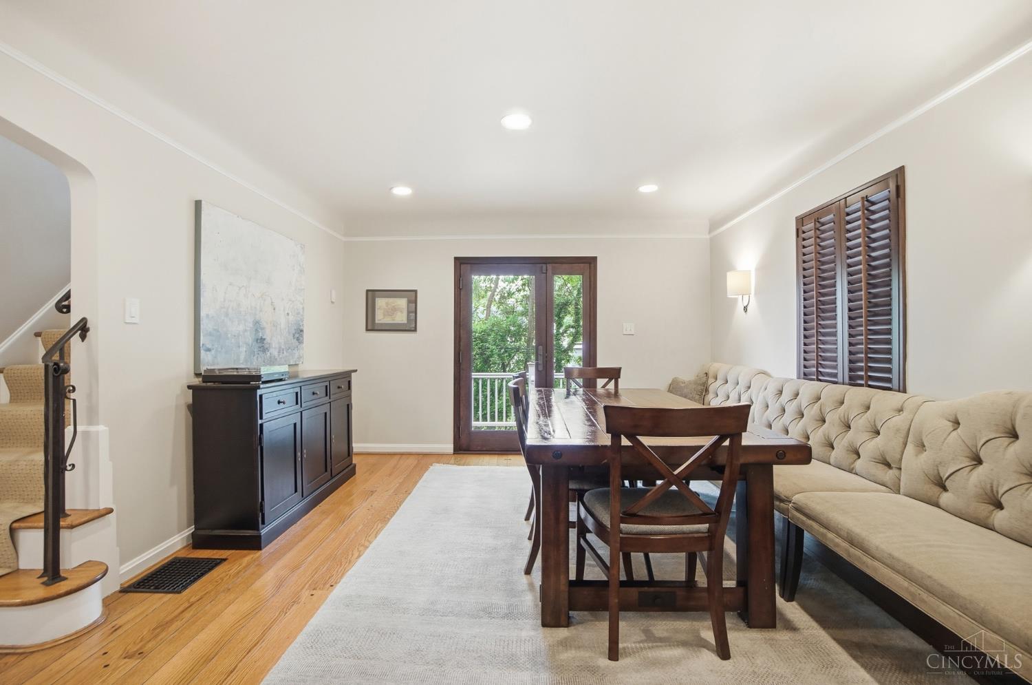 3866 Drakewood Drive