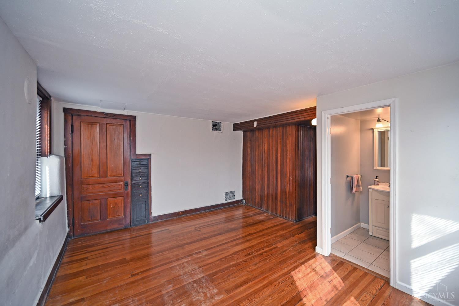 2222 Eureka Terrace, Cincinnati, OH, 45219 — photo 43