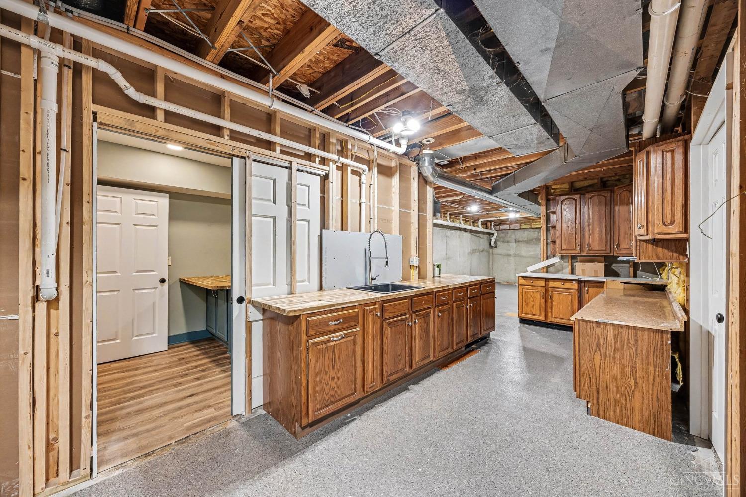 6690 Old Stable Road, Miami Twp, OH, 45140