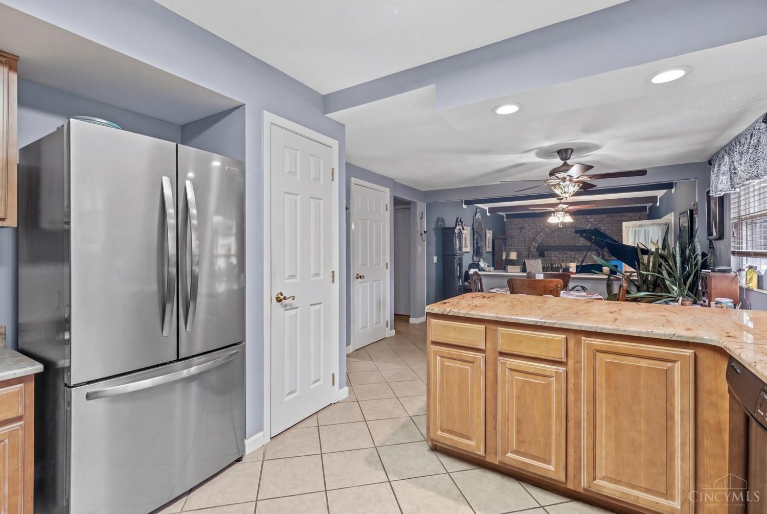 4576 Runningfawn Drive, Green Twp, OH, 45247 — photo 14