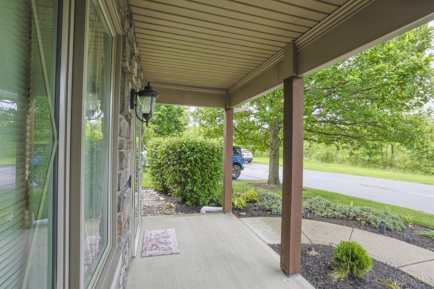 206 Edinburgh Lane, Springdale, OH, 45246 — photo 2