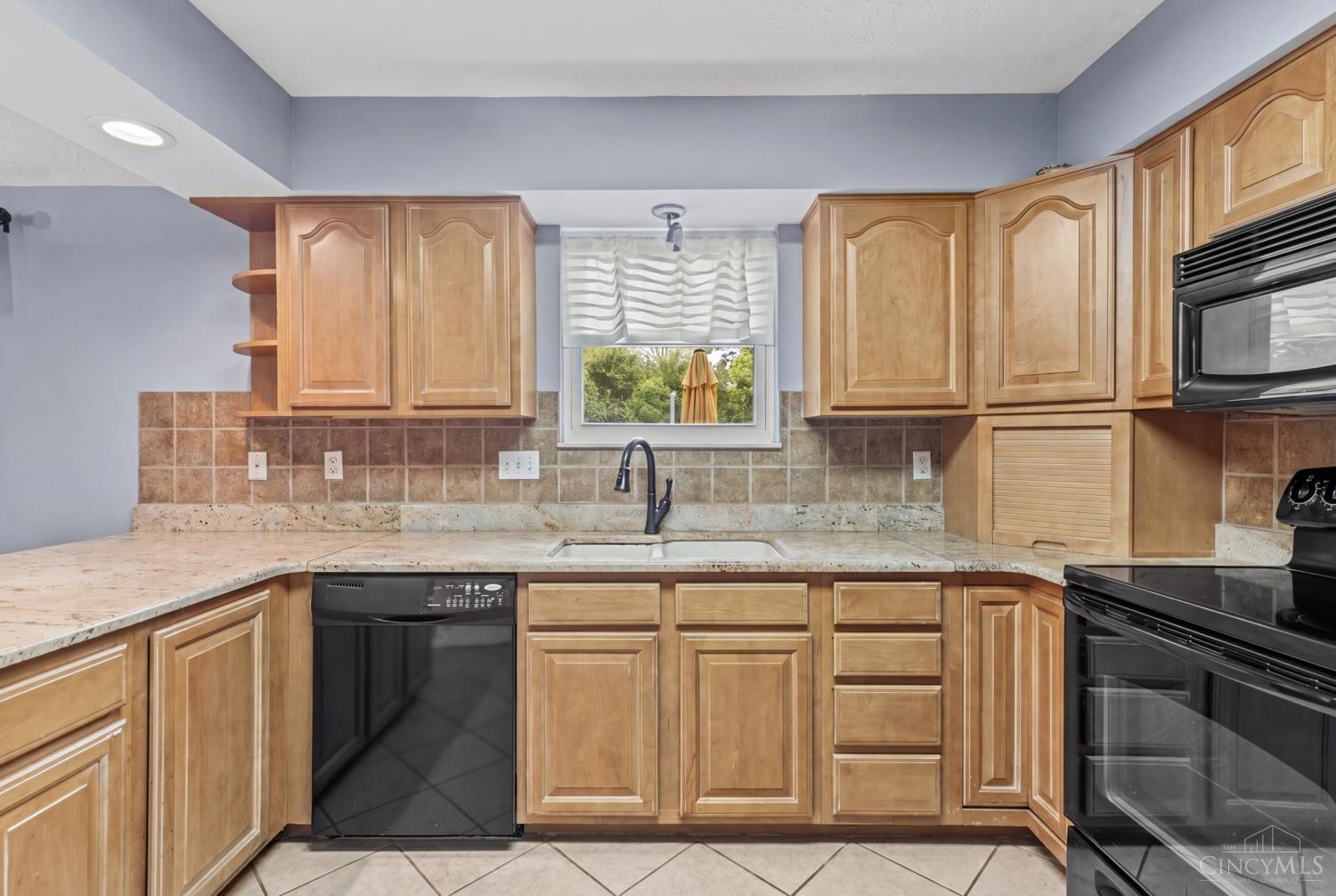 4576 Runningfawn Drive, Green Twp, OH, 45247 — photo 11