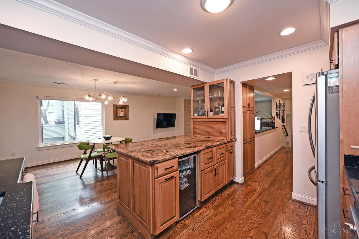 2396 Dana Avenue, Cincinnati, OH, 45208 — photo 20