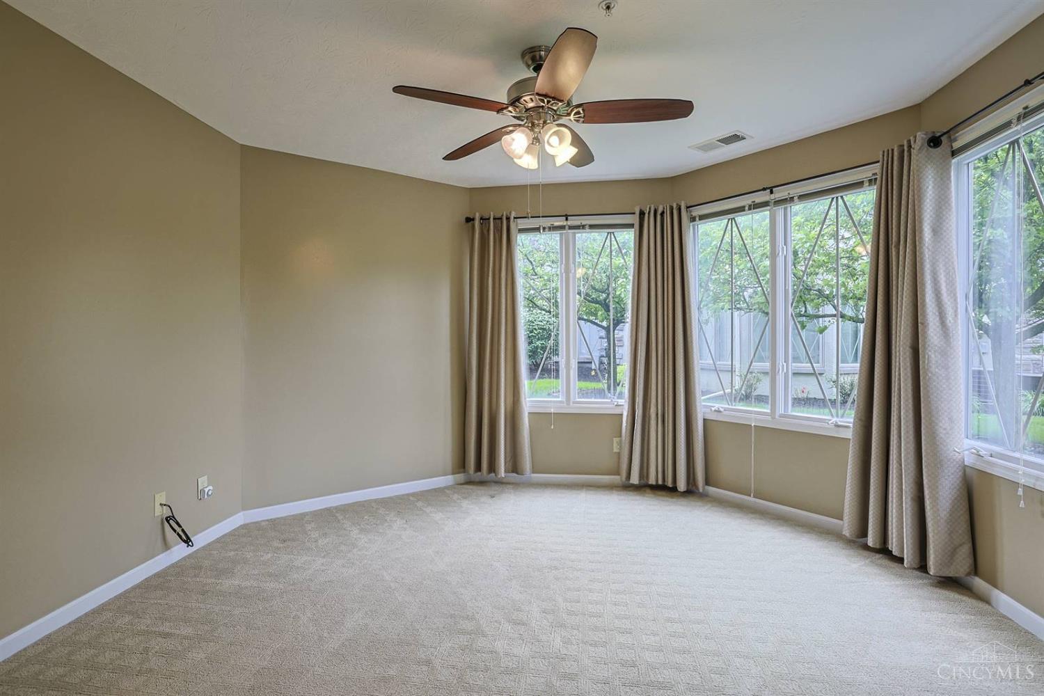 206 Edinburgh Lane, Springdale, OH, 45246 — photo 11