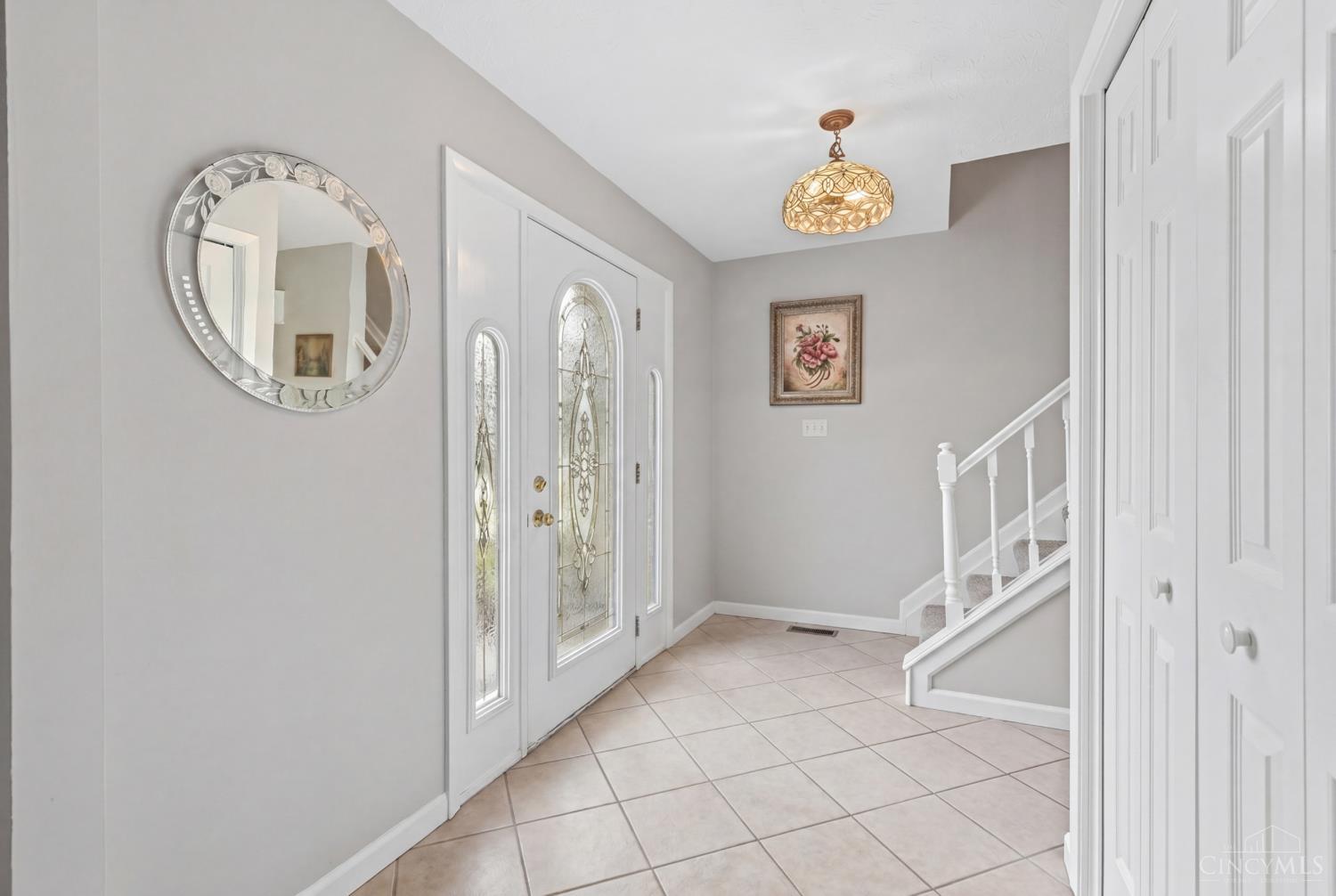 4576 Runningfawn Drive, Green Twp, OH, 45247 — photo 4