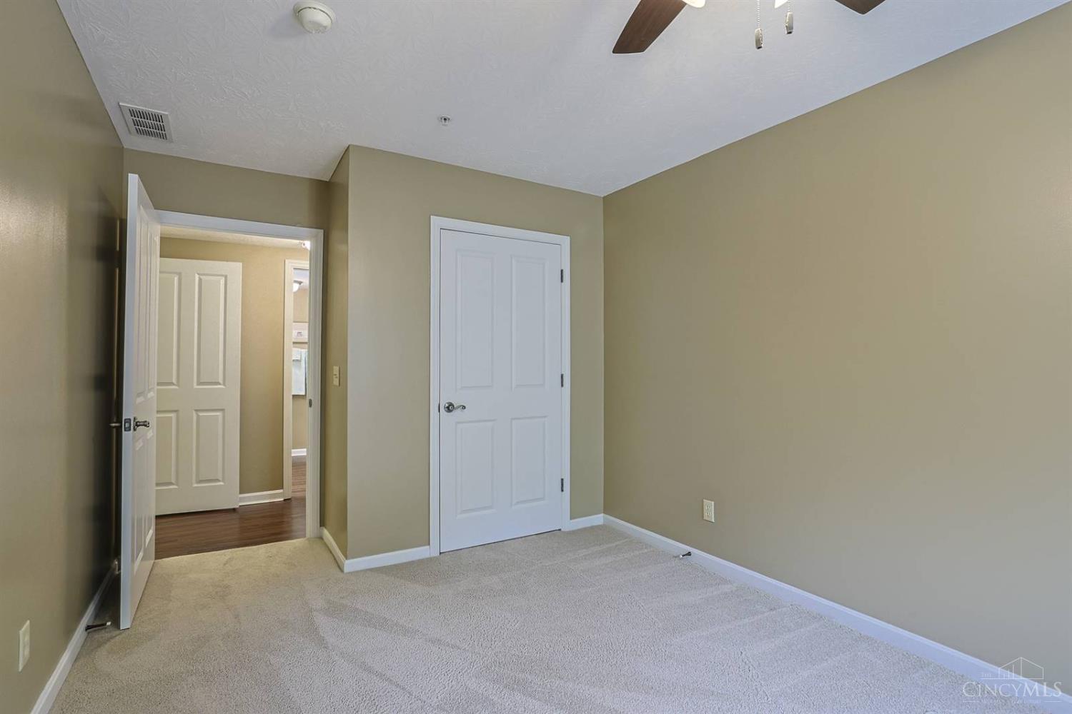 206 Edinburgh Lane, Springdale, OH, 45246 — photo 26
