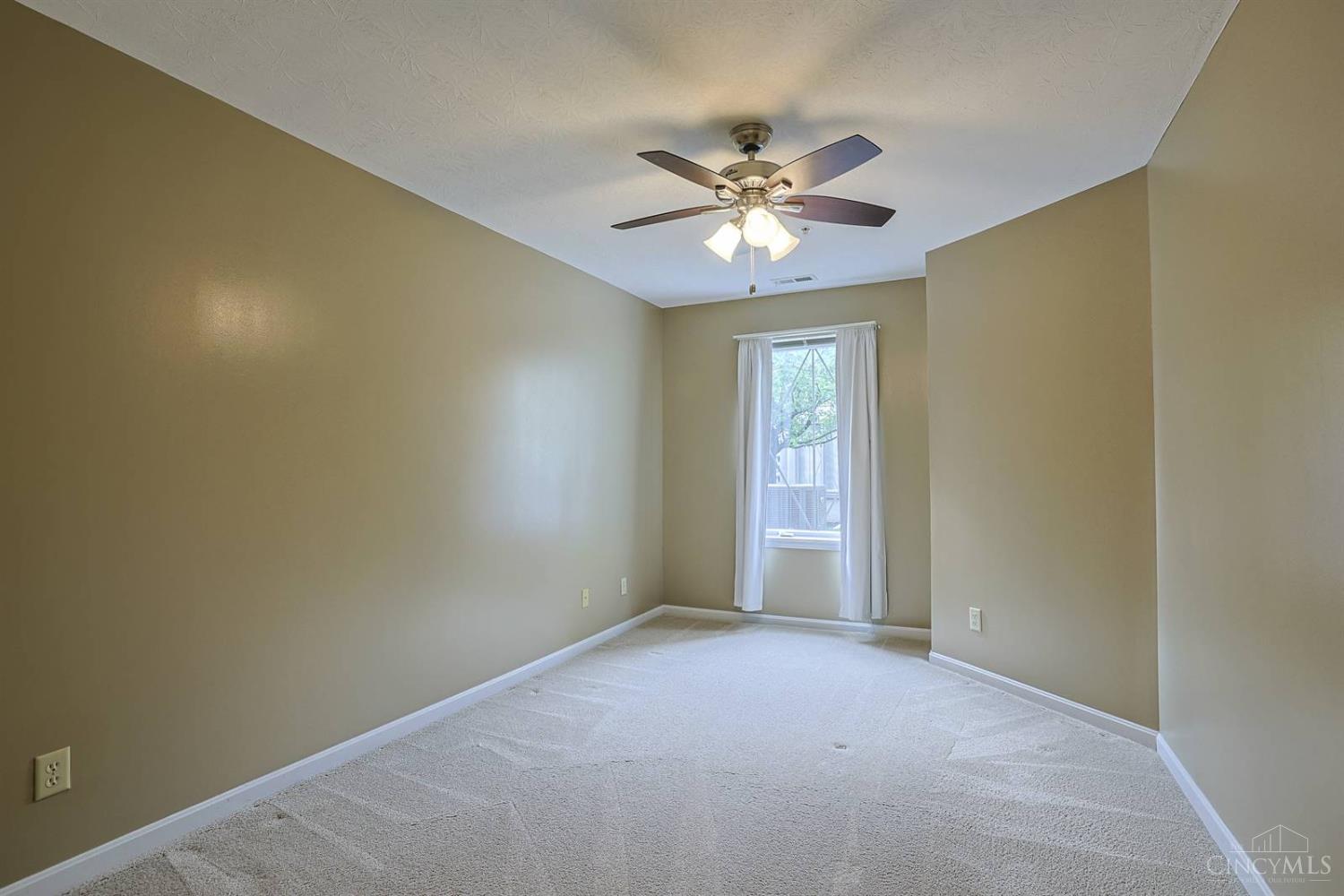 206 Edinburgh Lane, Springdale, OH, 45246 — photo 25