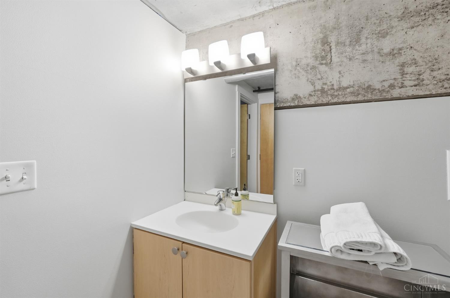 353 Fourth Street #305, Cincinnati, OH, 45202 — photo 42