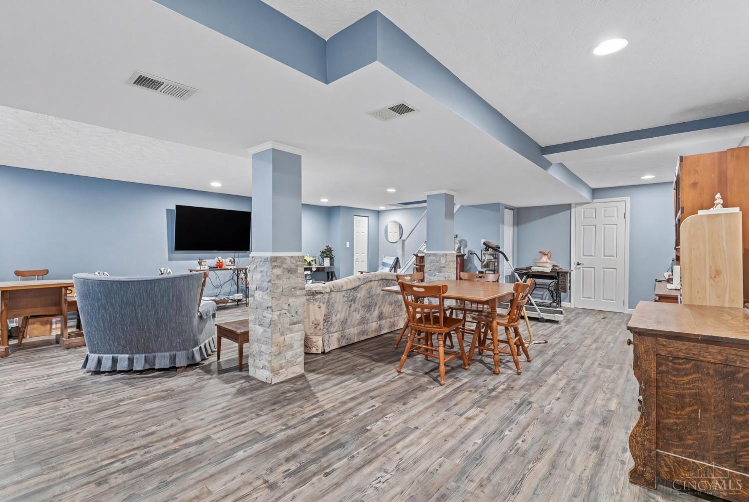 4576 Runningfawn Drive, Green Twp, OH, 45247 — photo 33