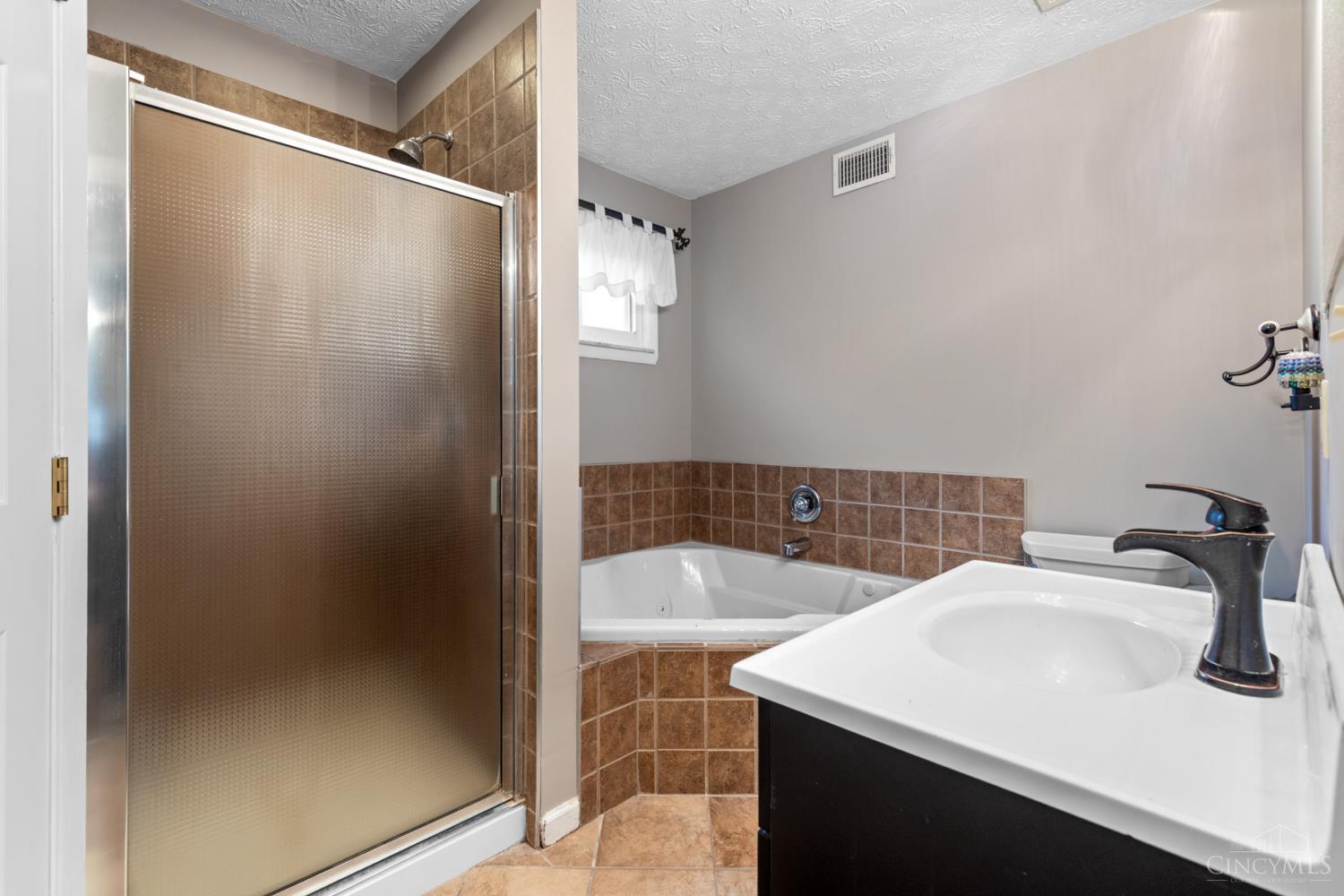 4576 Runningfawn Drive, Green Twp, OH, 45247 — photo 26