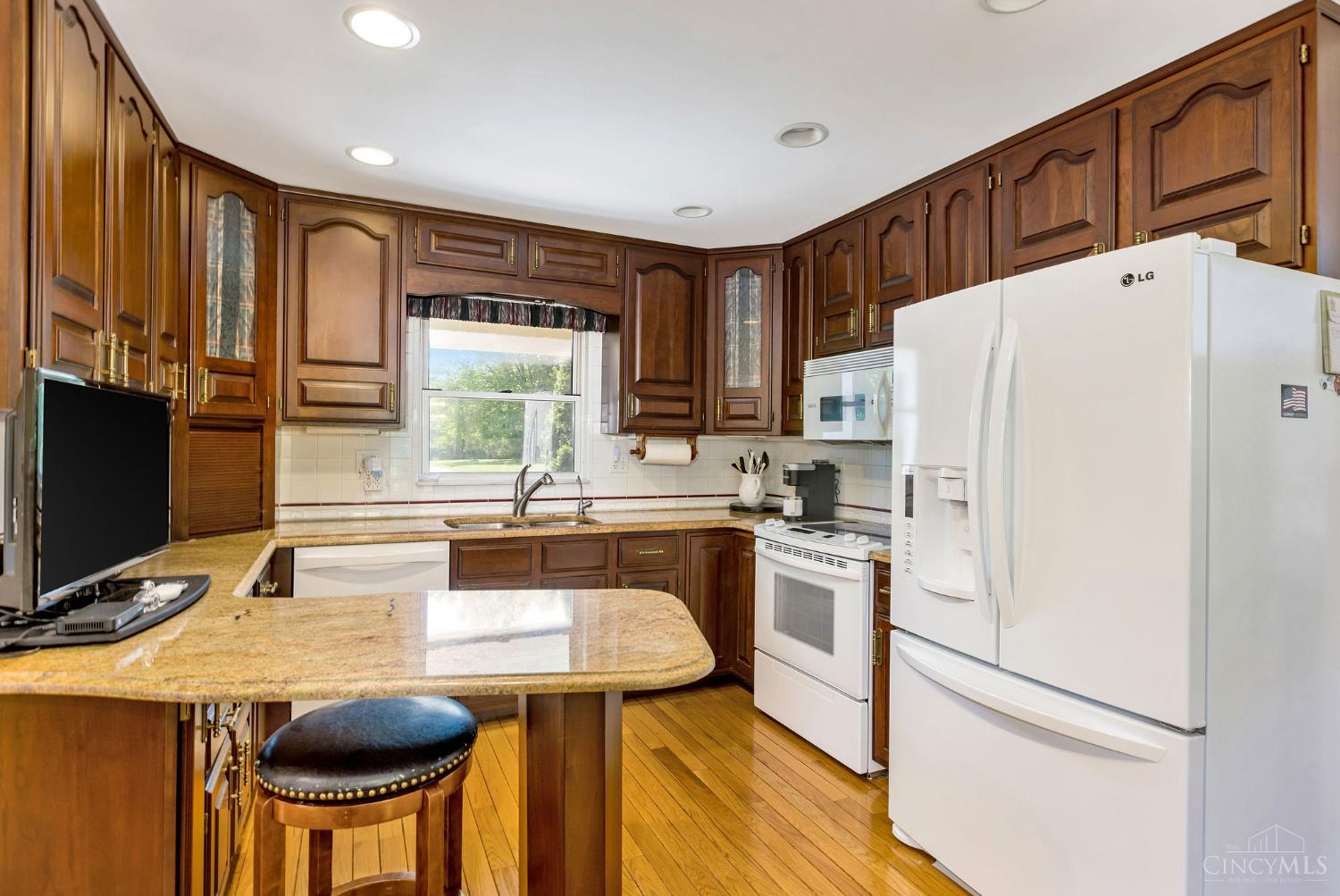 4885 Beechwood Road, Union Twp, OH, 45244 — photo 20