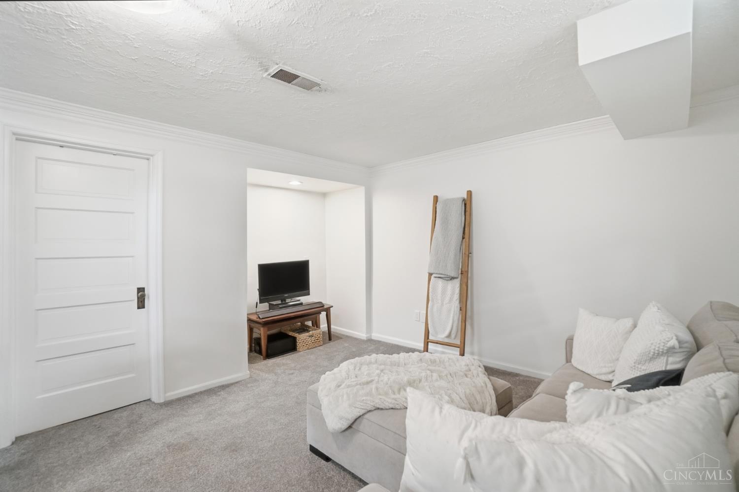 3507 Victoria Place