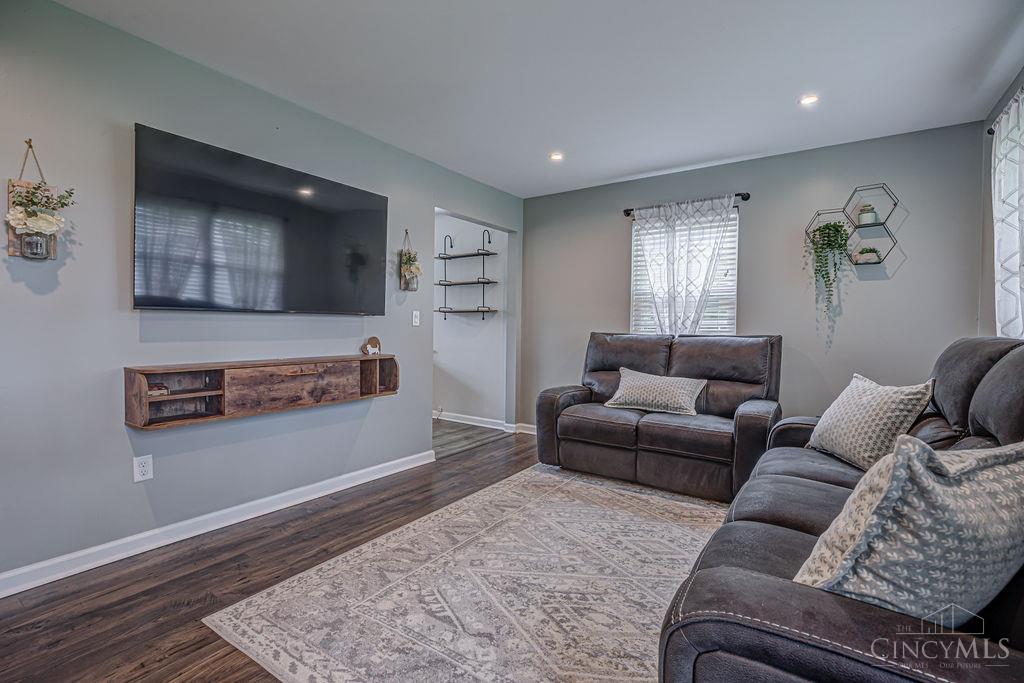 Homes for sale in Milford Twp, OH | 3210 South St, Milford Twp, OH 45056 | MLS# 1878082