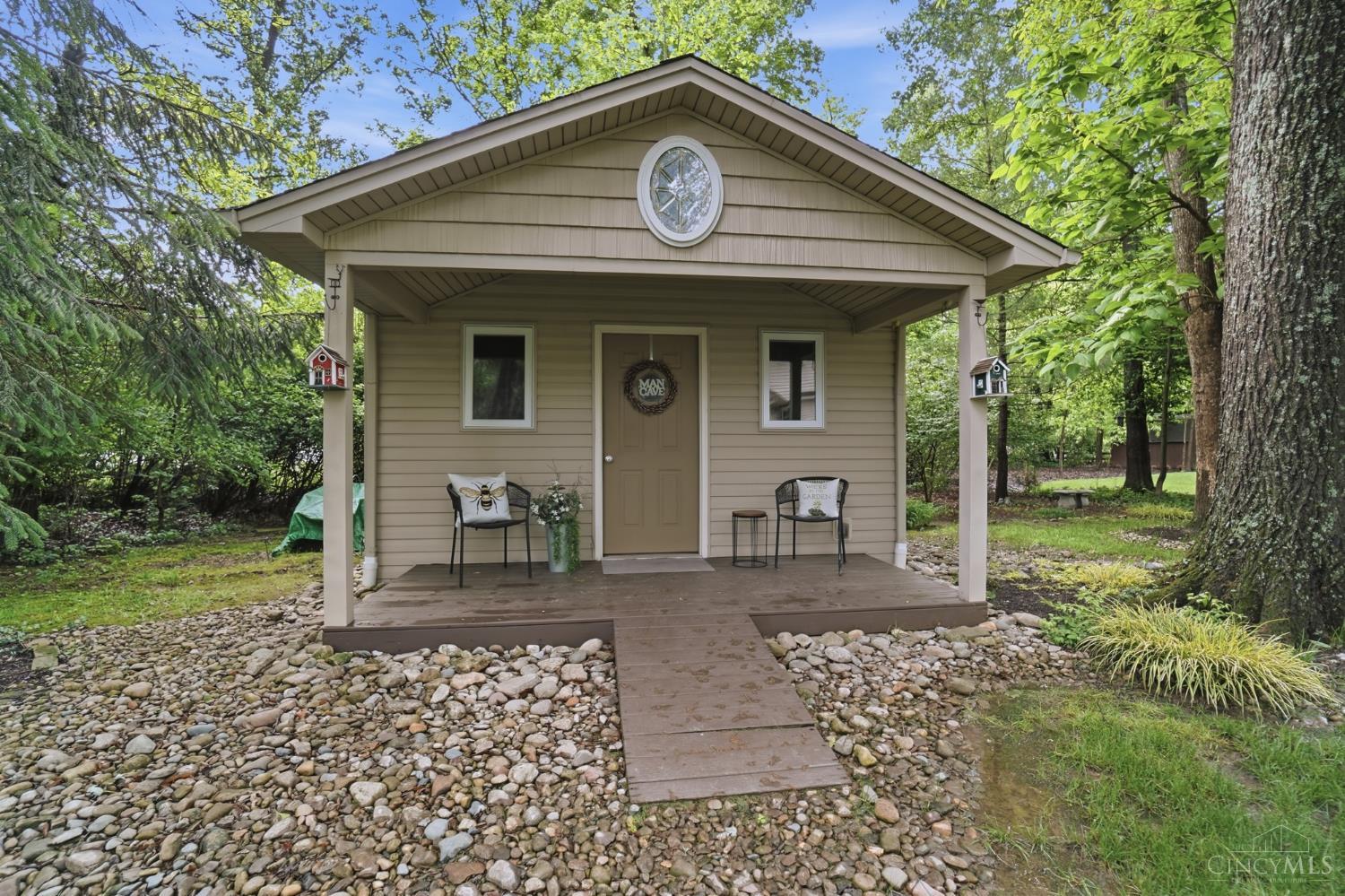 819 Quailwoods Drive
