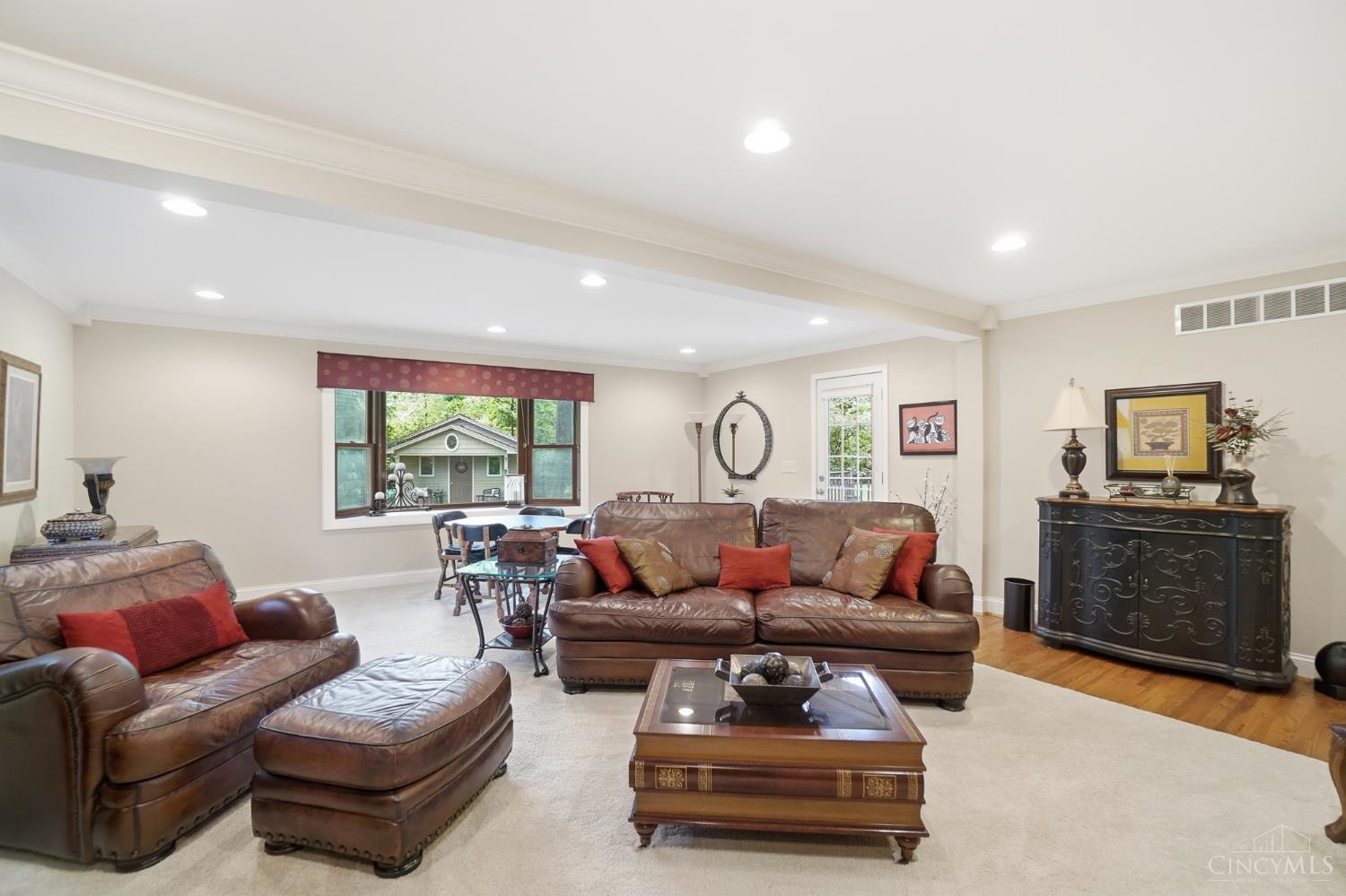 819 Quailwoods Drive