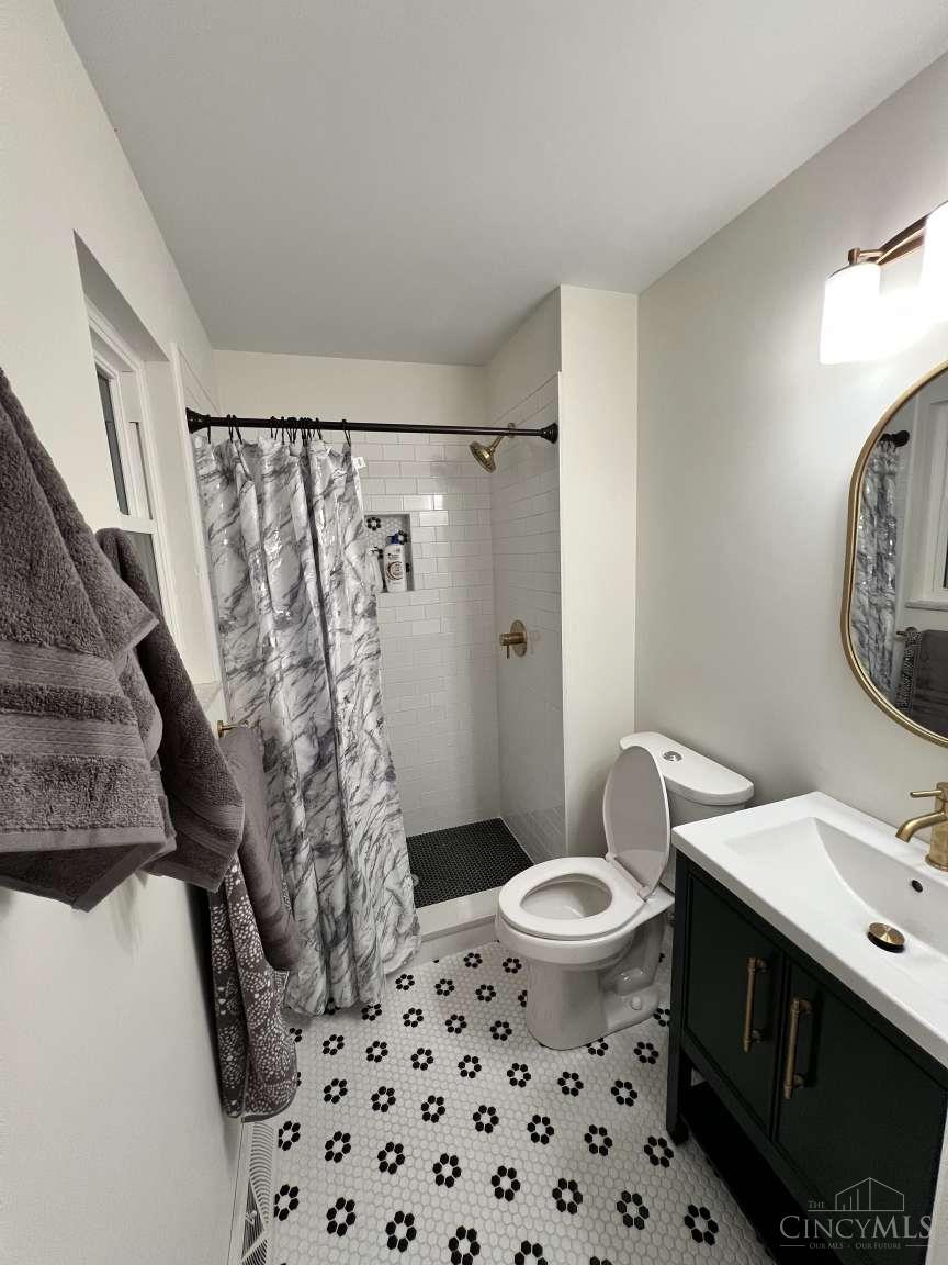 10994 Timberwood Lane, Sharonville, OH, 45241 — photo 12