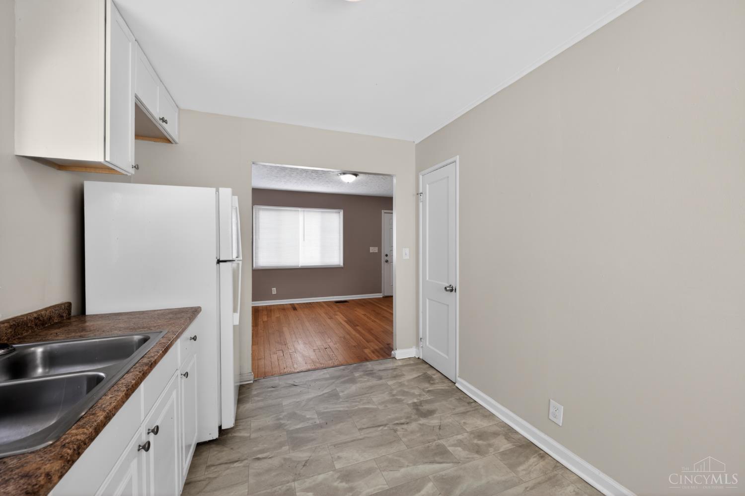 1923 Ashbrook Drive, Cincinnati, OH, 45238 — photo 19