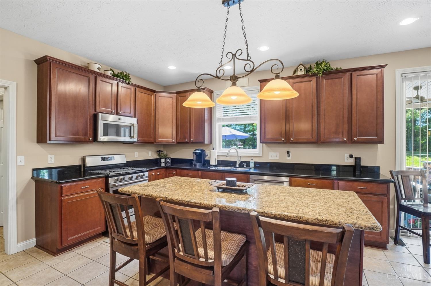 5604 Oak View Drive, Hamilton Twp, OH, 45039