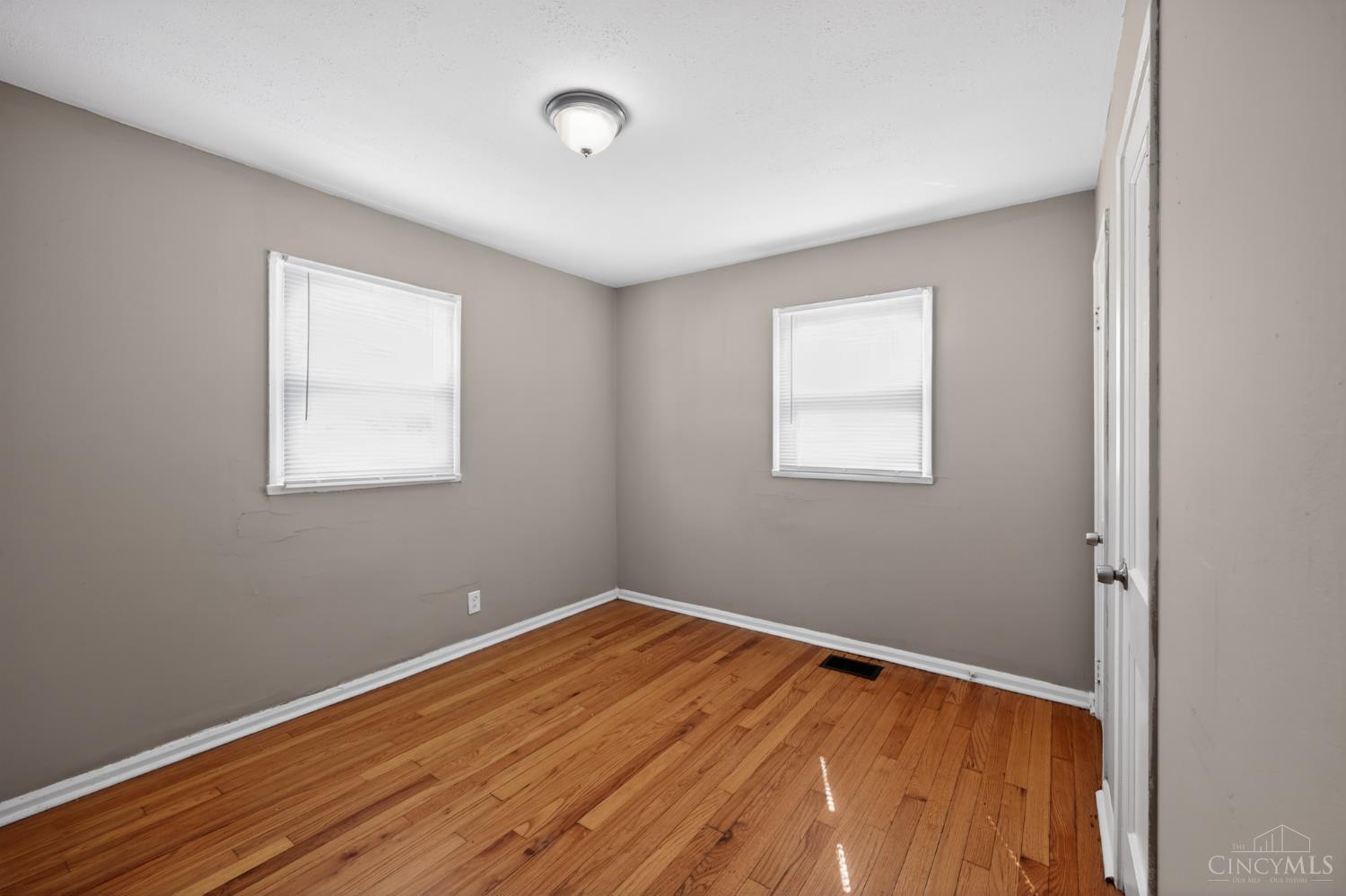 1923 Ashbrook Drive, Cincinnati, OH, 45238 — photo 10