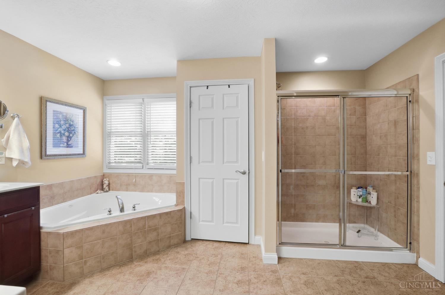 5604 Oak View Drive, Hamilton Twp, OH, 45039