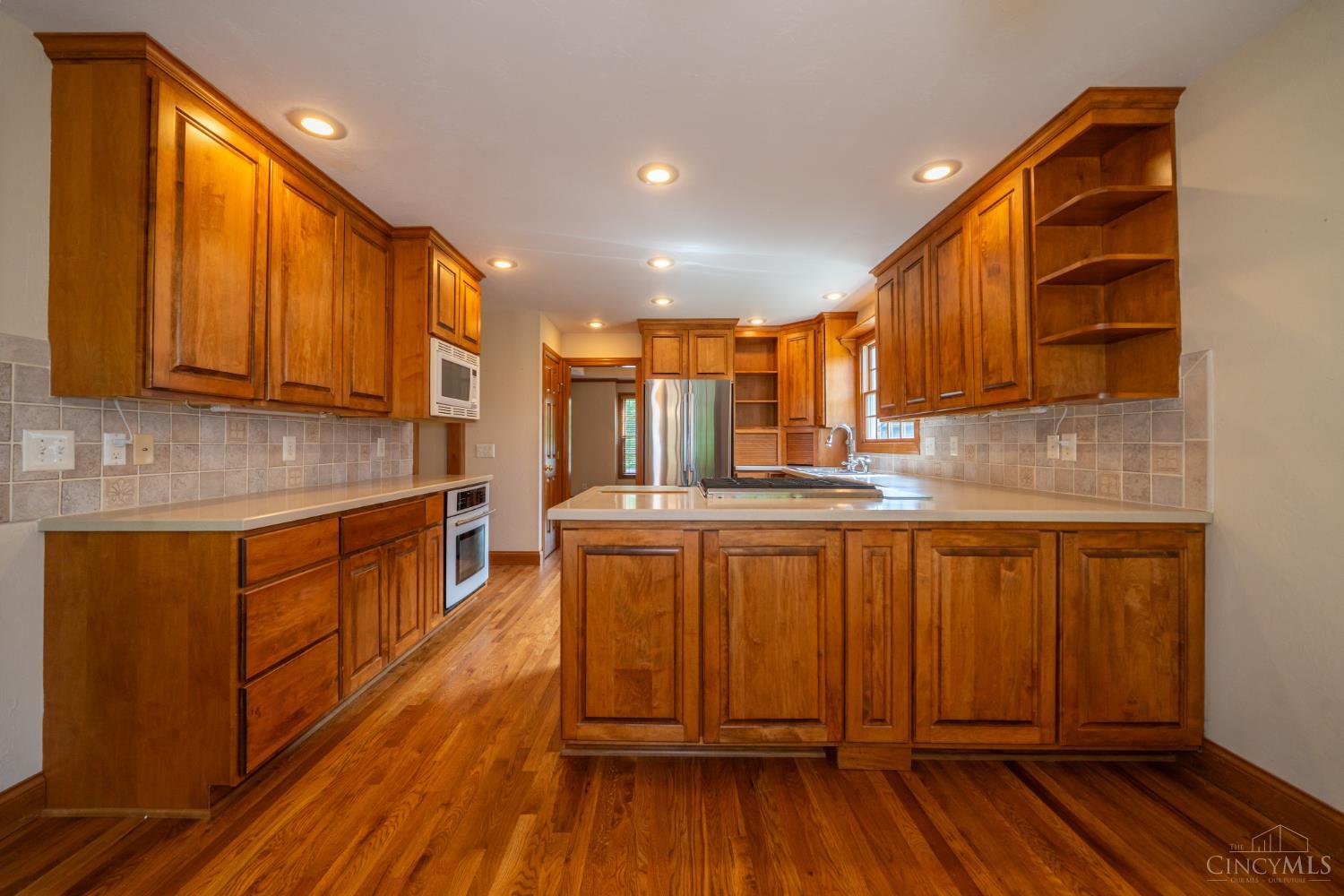 185 Barrington Village Drive, Beavercreek Twp, OH, 45385 — photo 15