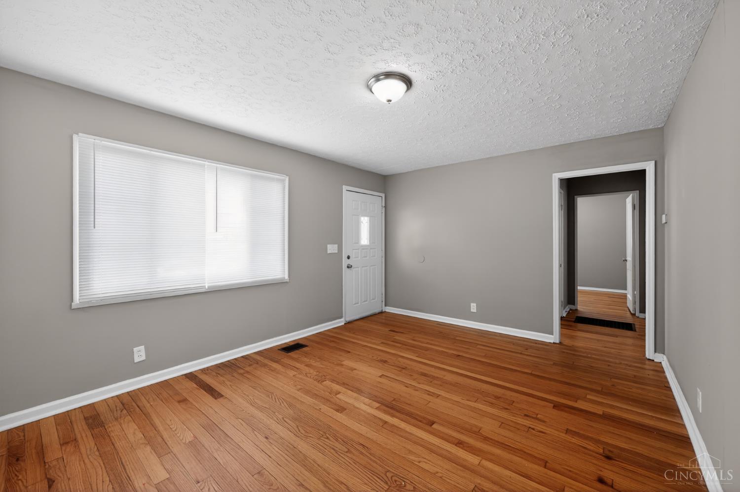 1923 Ashbrook Drive, Cincinnati, OH, 45238 — photo 9