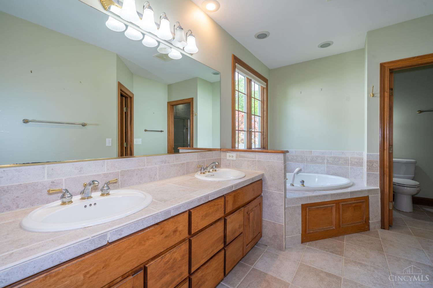 185 Barrington Village Drive, Beavercreek Twp, OH, 45385 — photo 30