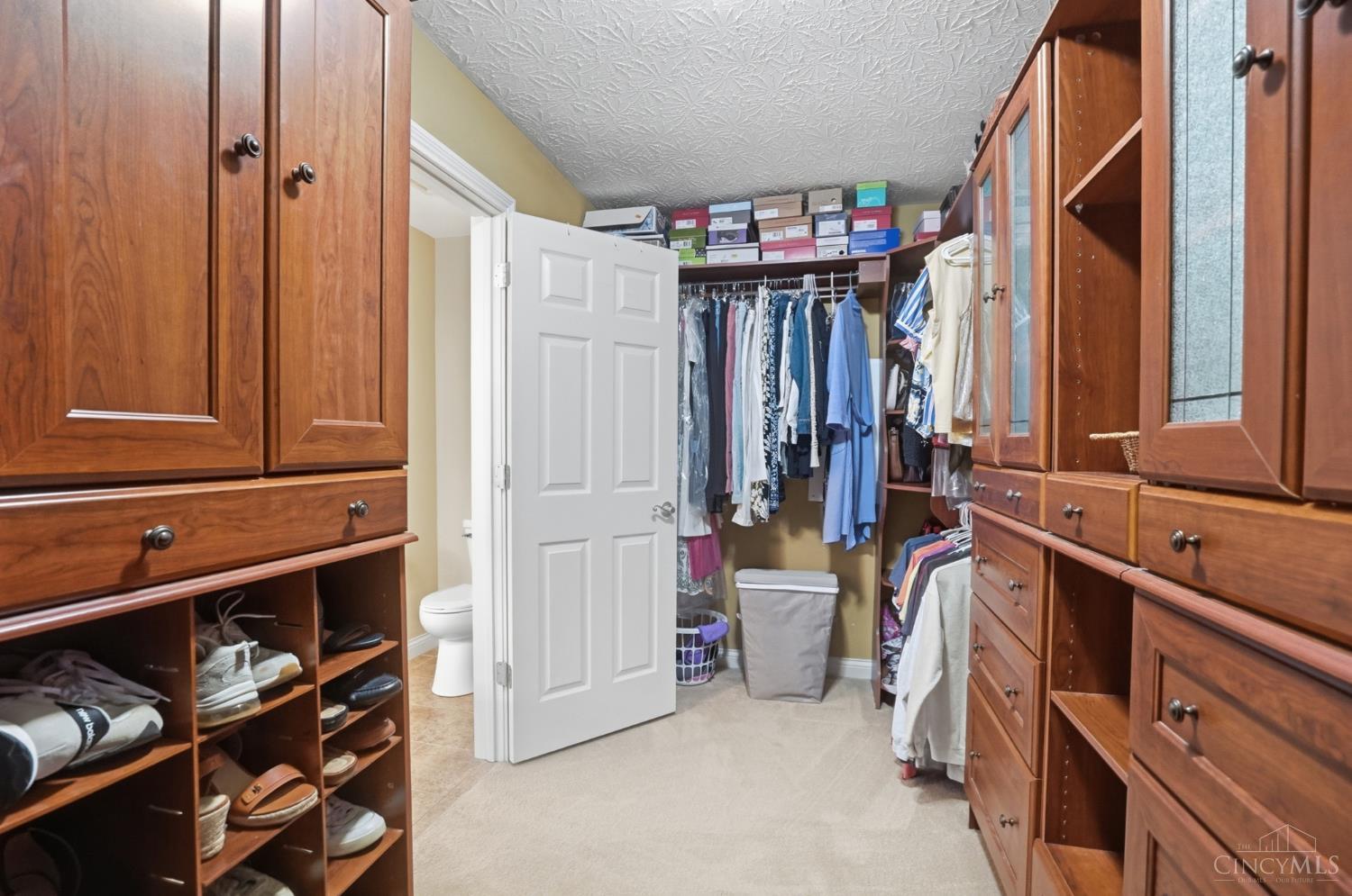 5604 Oak View Drive, Hamilton Twp, OH, 45039