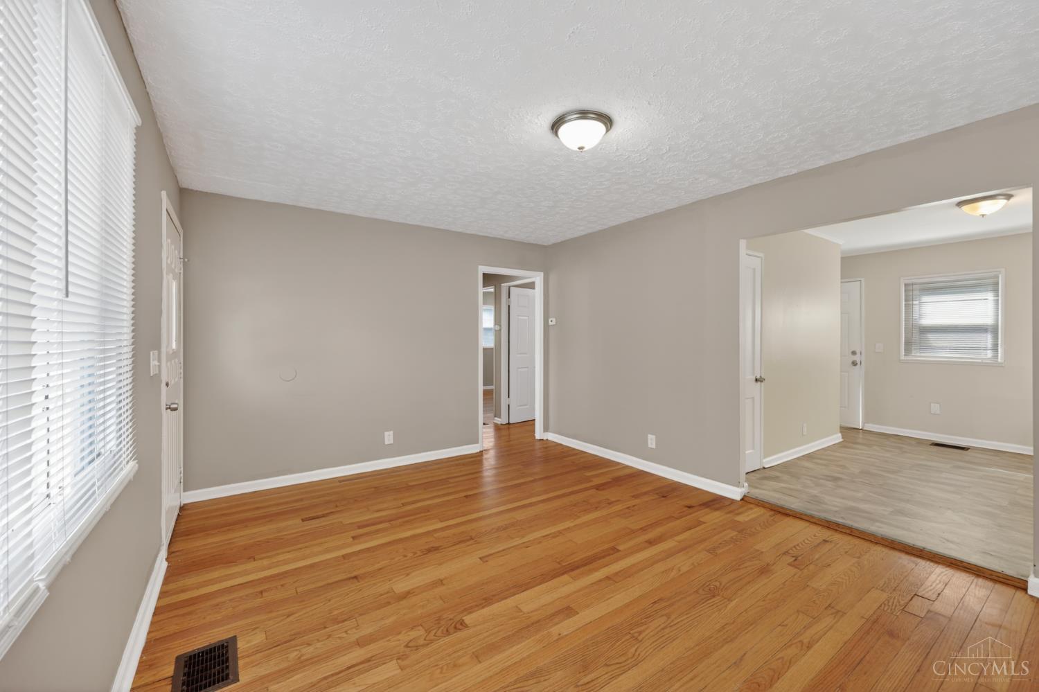 1923 Ashbrook Drive, Cincinnati, OH, 45238 — photo 17