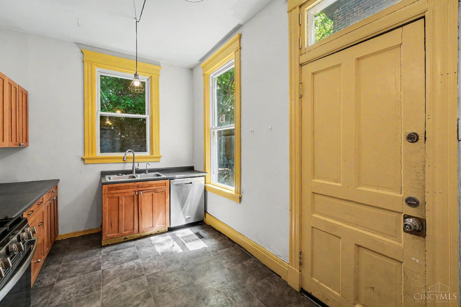 2200 Clifton Avenue, Cincinnati, OH, 45219 — photo 8