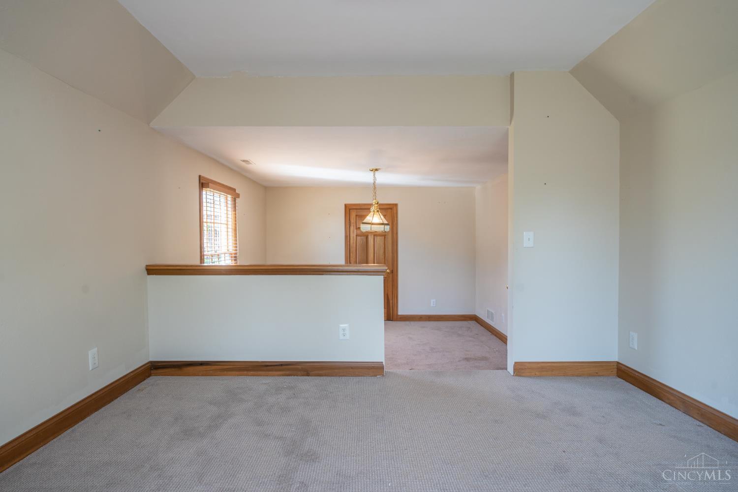 185 Barrington Village Drive, Beavercreek Twp, OH, 45385 — photo 6