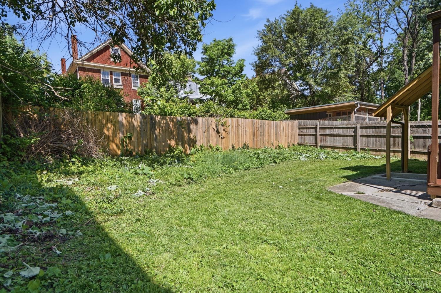 1027 Winfield Avenue, Cincinnati, OH, 45205 — photo 36