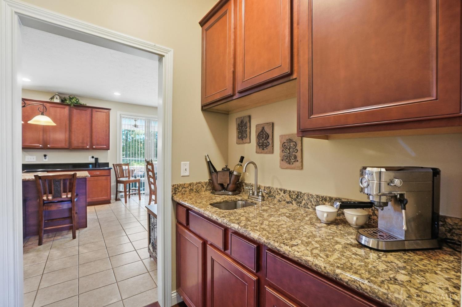 5604 Oak View Drive, Hamilton Twp, OH, 45039