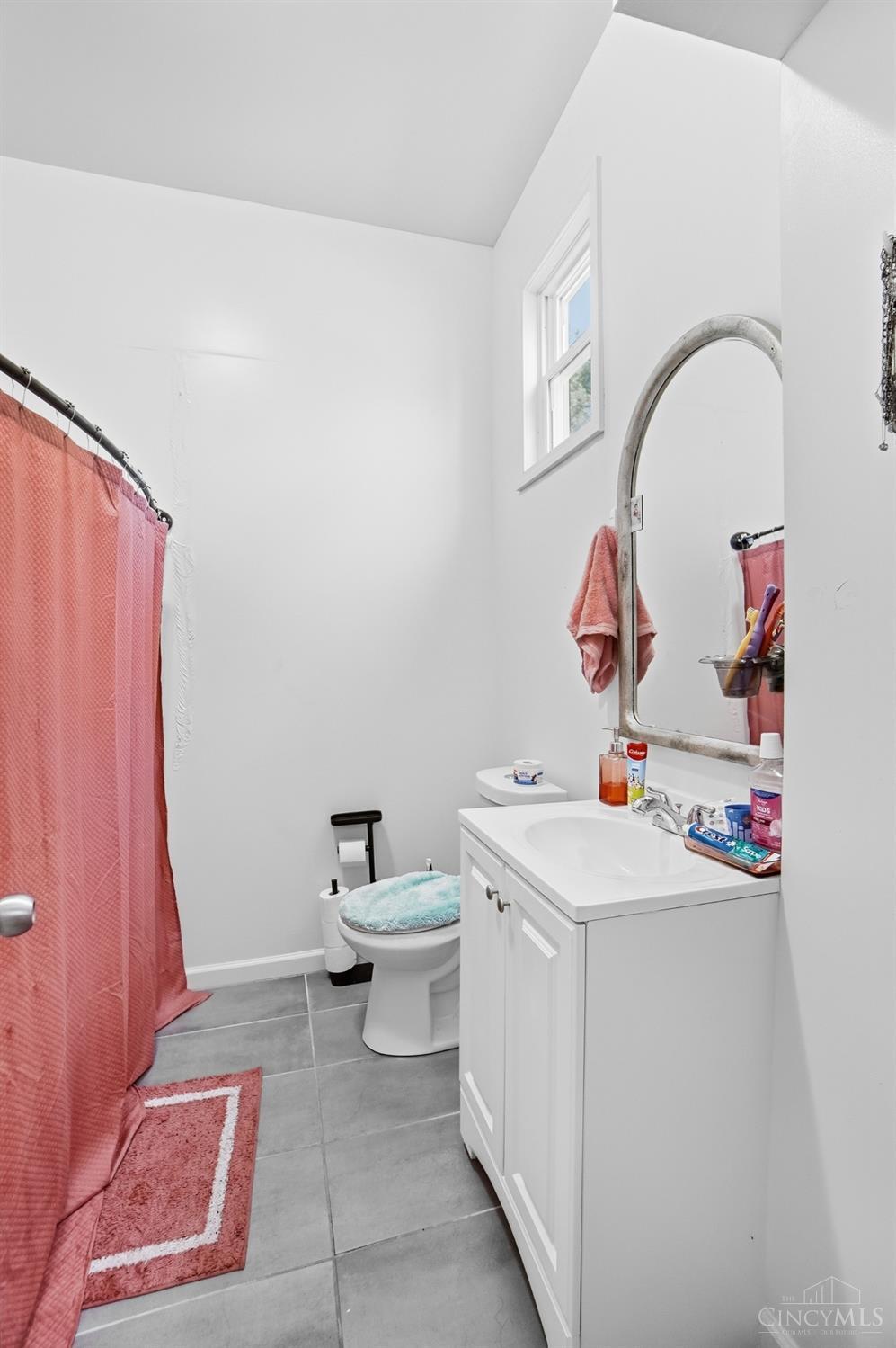 1027 Winfield Avenue, Cincinnati, OH, 45205 — photo 7