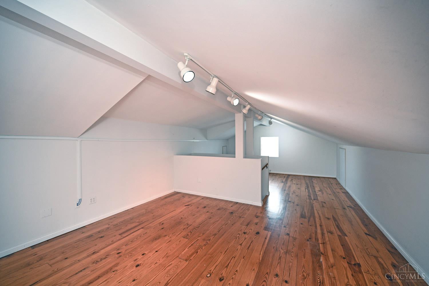 2150 Alpine Place, Cincinnati, OH, 45206 — photo 40