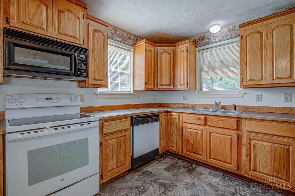 412 Staton Street, Lemon Twp, OH, 45044 — photo 11