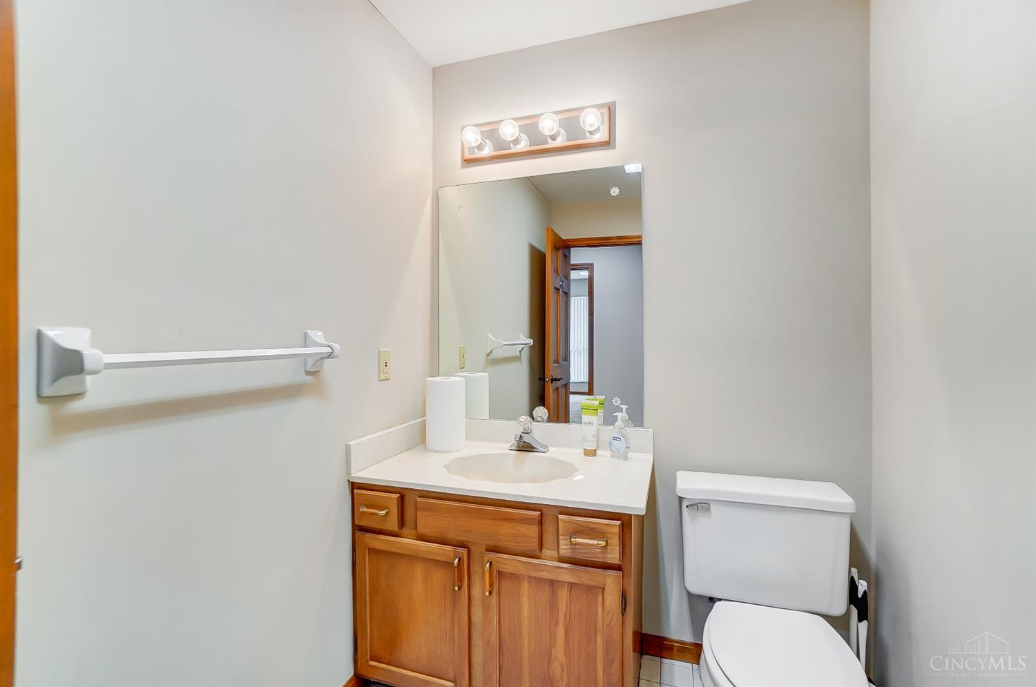 9694 Cincinnati Columbus Rd, West Chester, OH, 45241 — photo 26