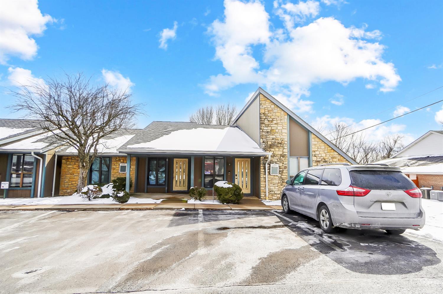9694 Cincinnati Columbus Rd, West Chester, OH, 45241 — photo 3